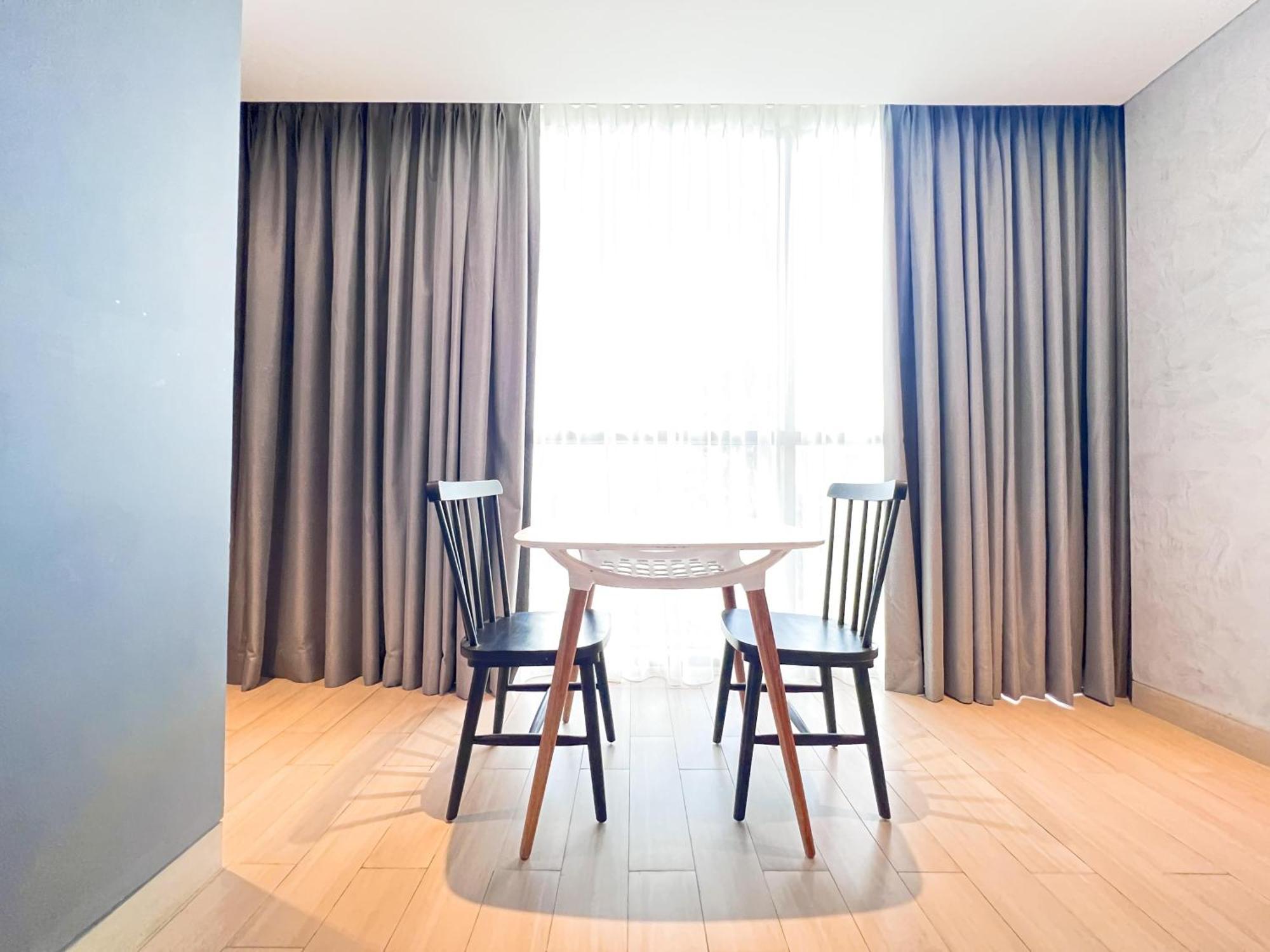 Ibis Styles Batam Nagoya Hotel Екстериор снимка